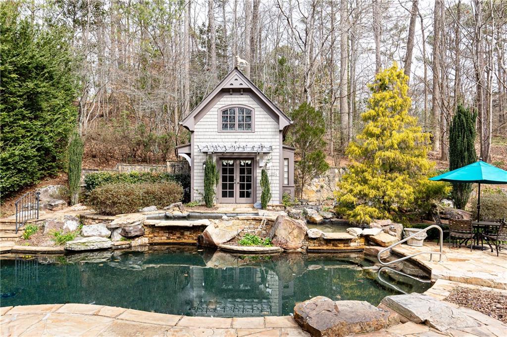 5374 Long Island Drive NW