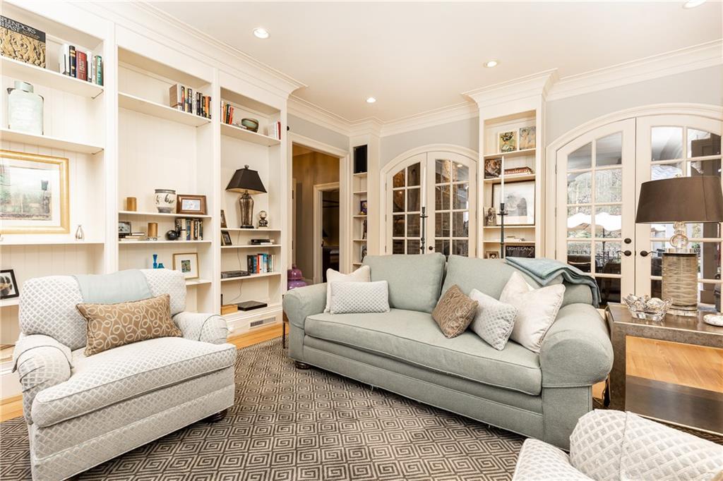 5374 Long Island Drive NW