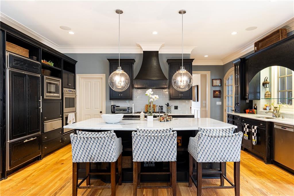 5374 Long Island Drive NW