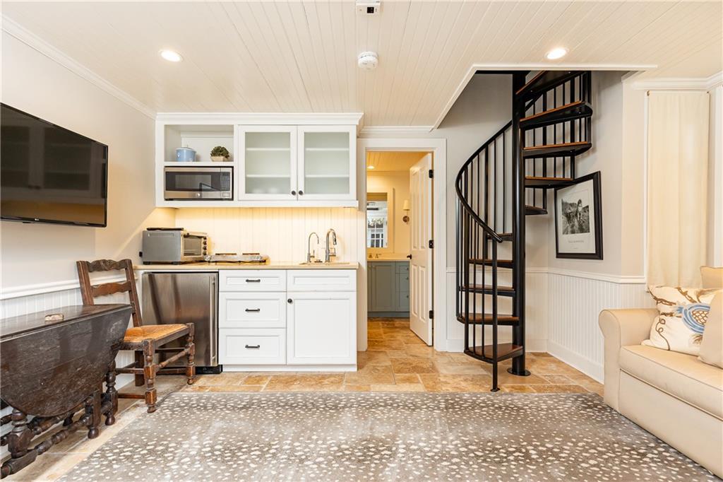 5374 Long Island Drive NW