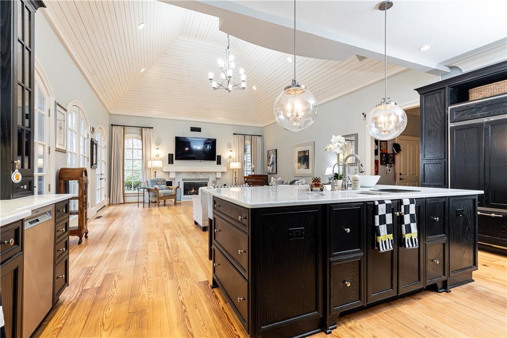 5374 Long Island Drive NW