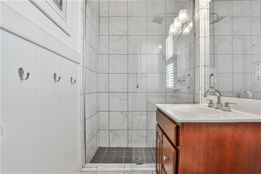 3037 W Pine Valley Road NW