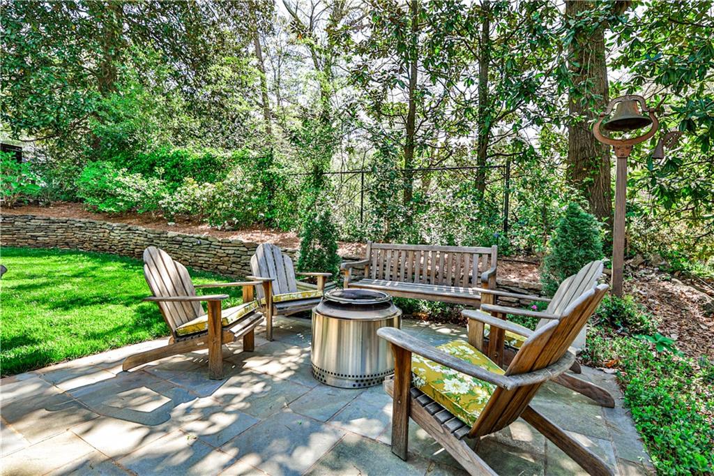 3037 W Pine Valley Road NW