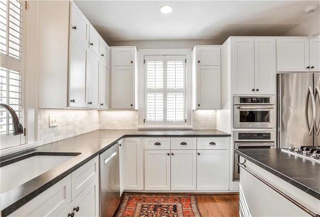 3037 W Pine Valley Road NW