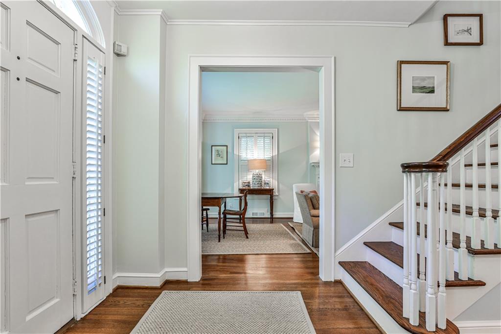 3037 W Pine Valley Road NW