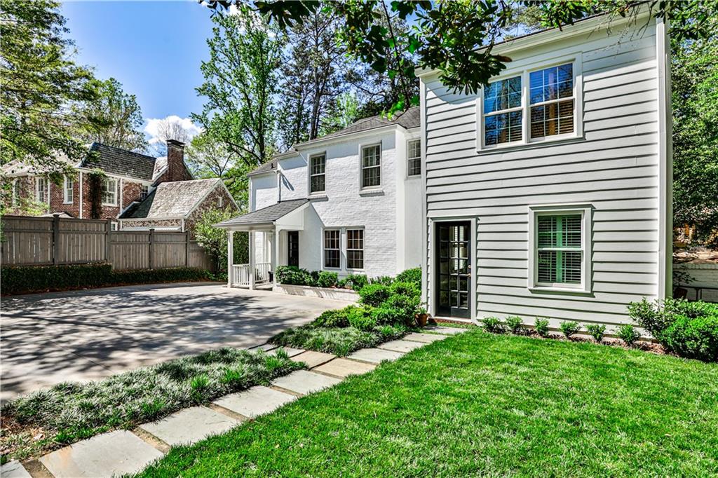 3037 W Pine Valley Road NW