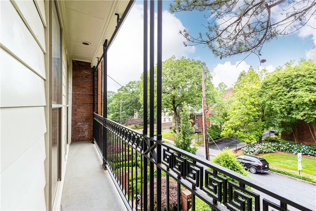 2 Muscogee Avenue NW