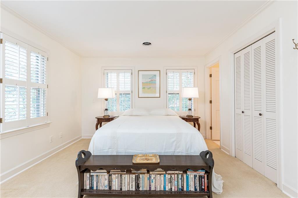 2 Muscogee Avenue NW