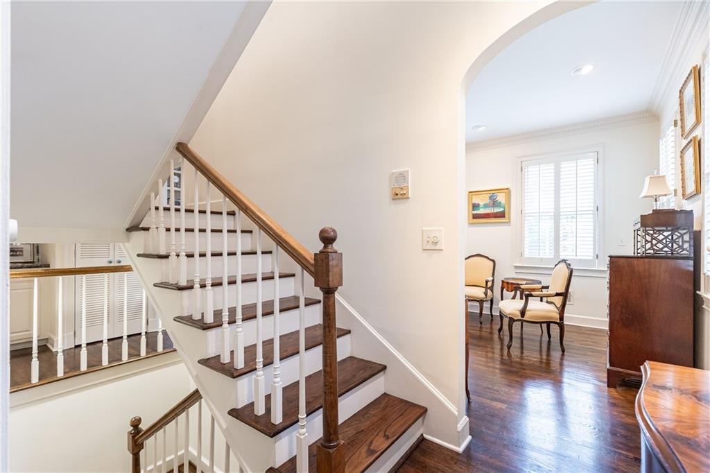 2 Muscogee Avenue NW