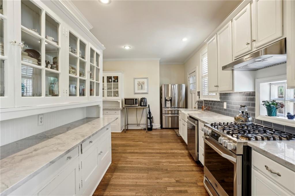 125 Huntington Road NE