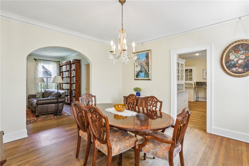 125 Huntington Road NE