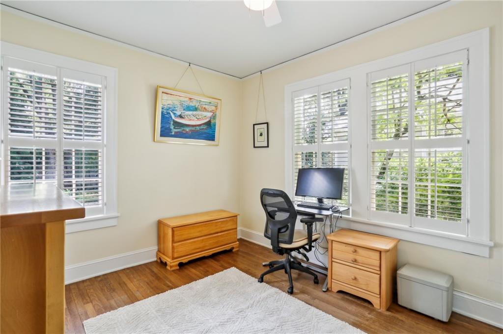 125 Huntington Road NE