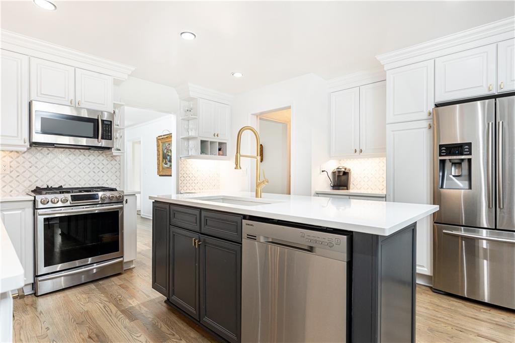 7220 Twin Branch Road