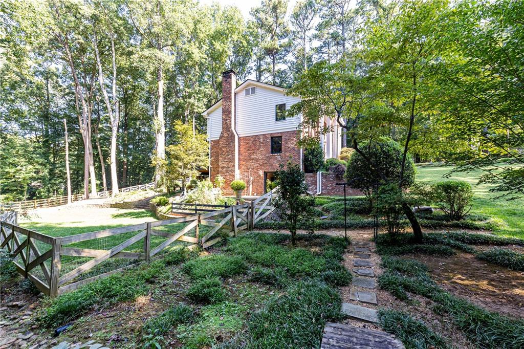 7220 Twin Branch Road