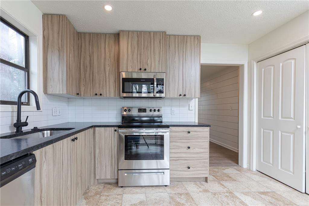 1601 Walker Street SE Unit B