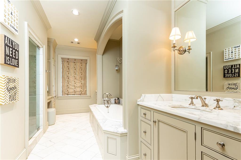 45 Montclair Drive NE