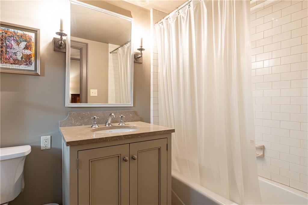 45 Montclair Drive NE