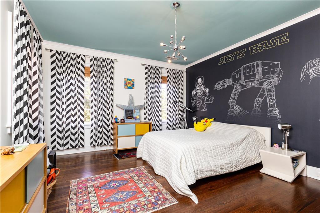 45 Montclair Drive NE