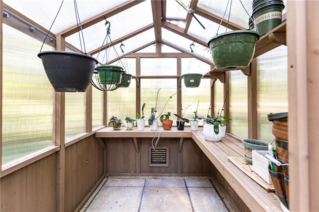 230 Brighton Road NE