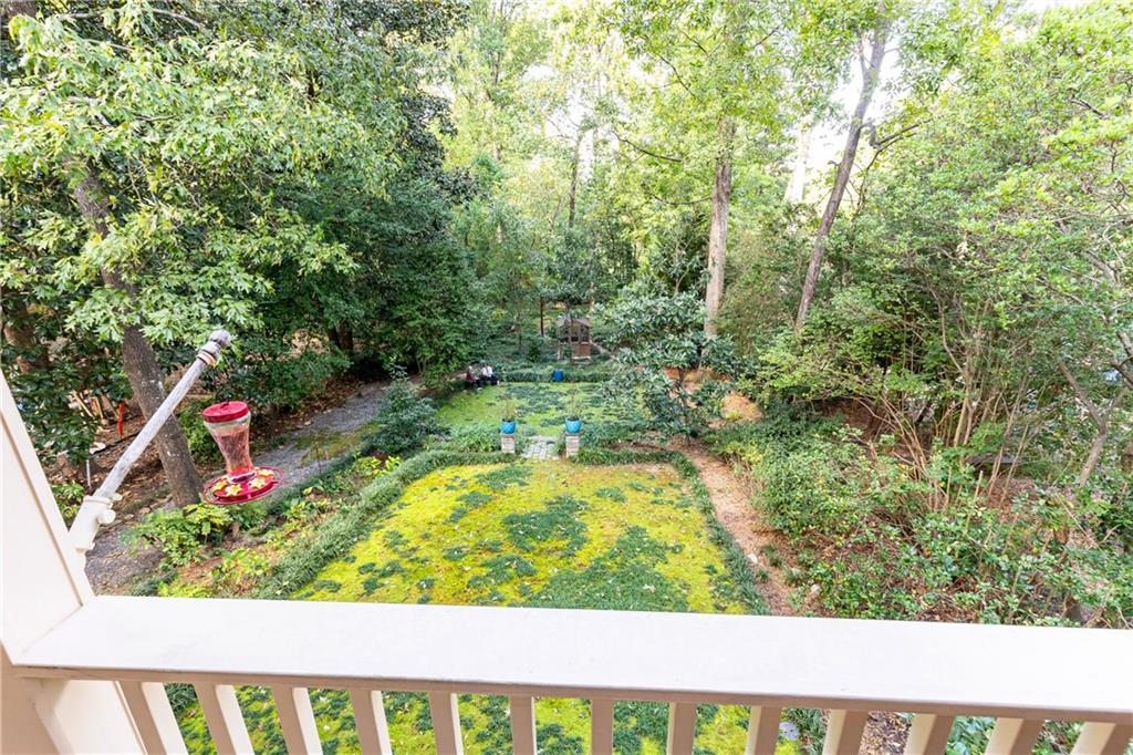 230 Brighton Road NE