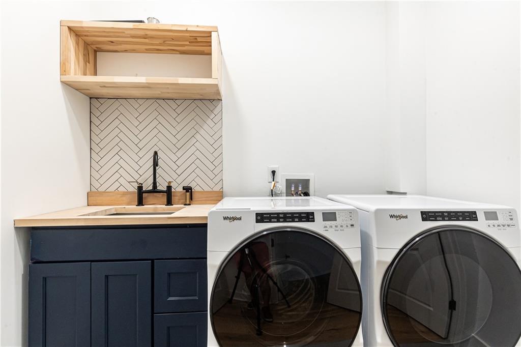 437 Plateau Place NW