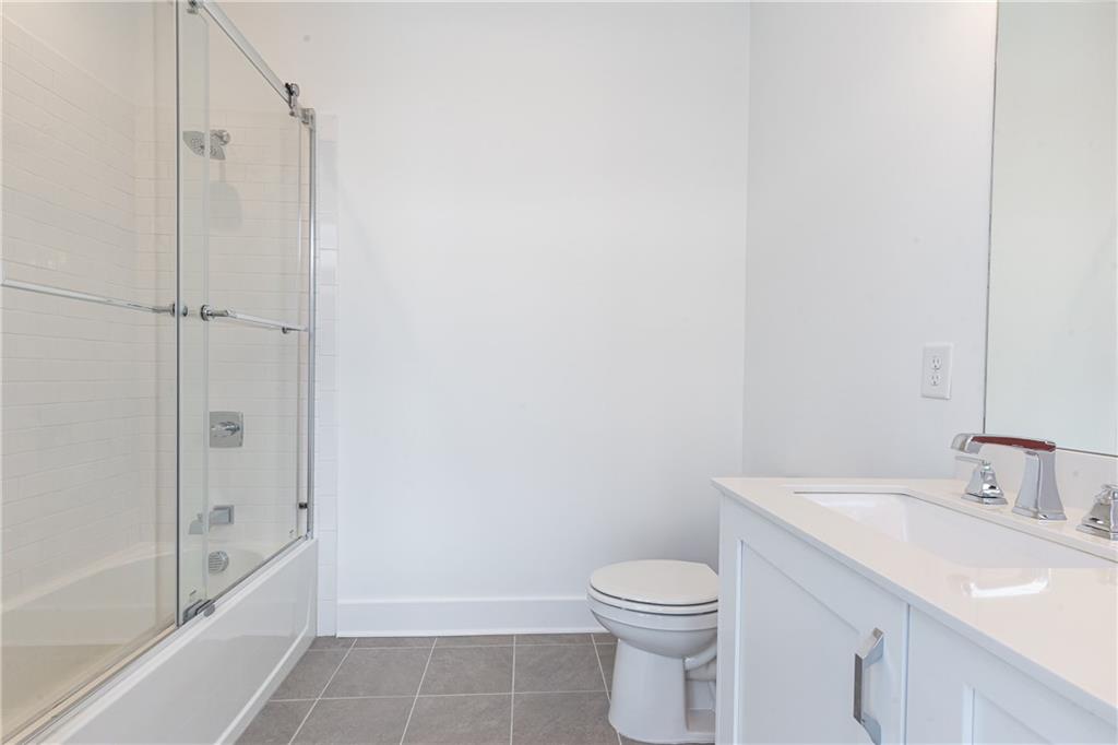 437 Plateau Place NW