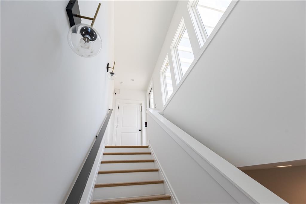 437 Plateau Place NW