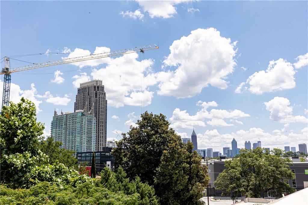 437 Plateau Place NW