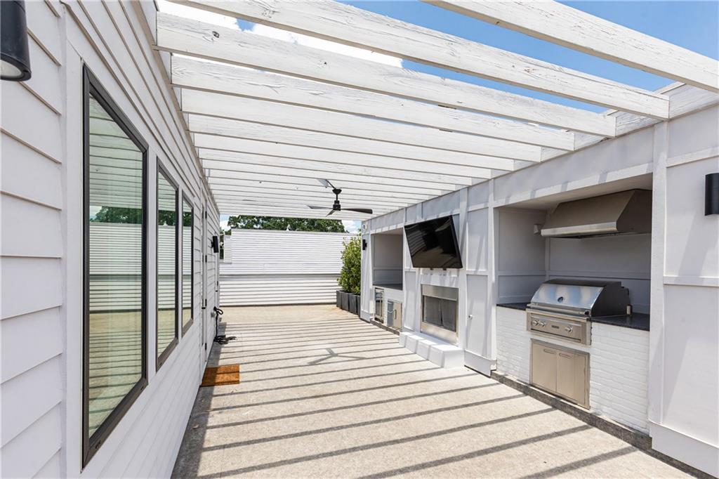 437 Plateau Place NW