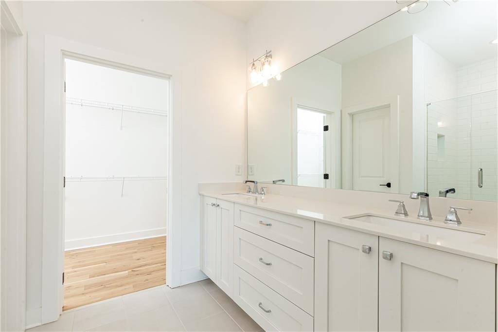 437 Plateau Place NW