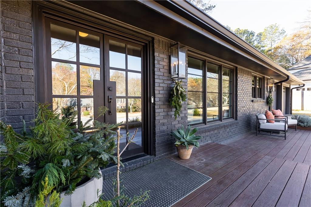 3042 Farmington Drive SE