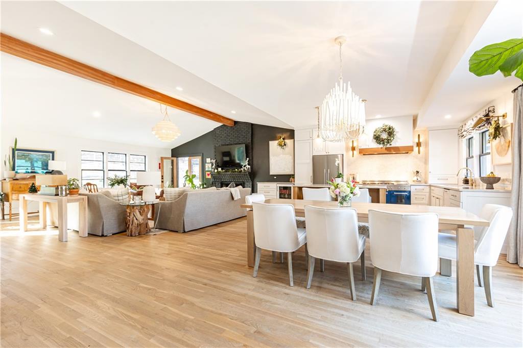 3042 Farmington Drive SE