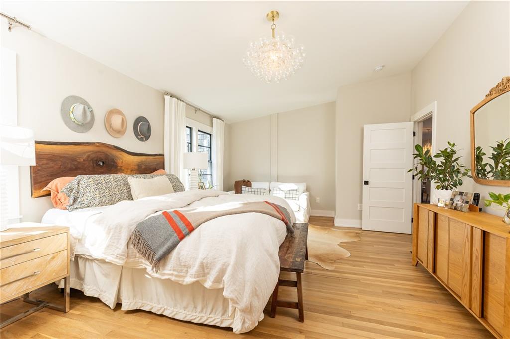 3042 Farmington Drive SE