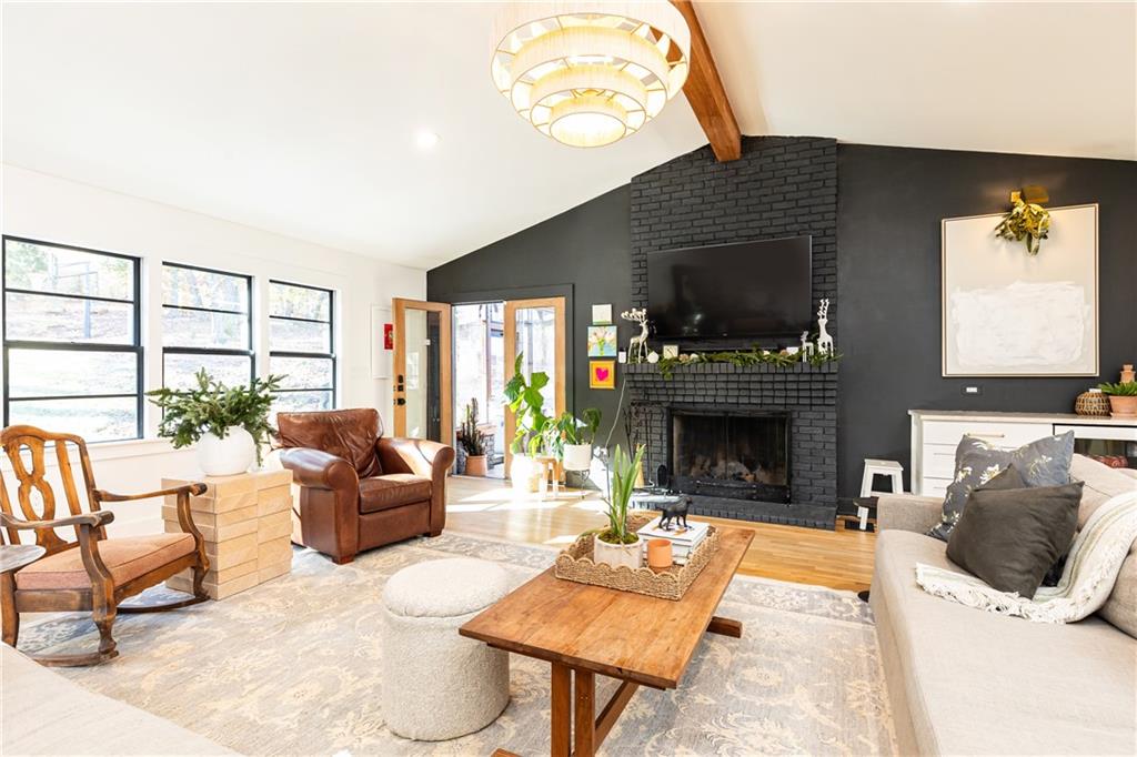 3042 Farmington Drive SE