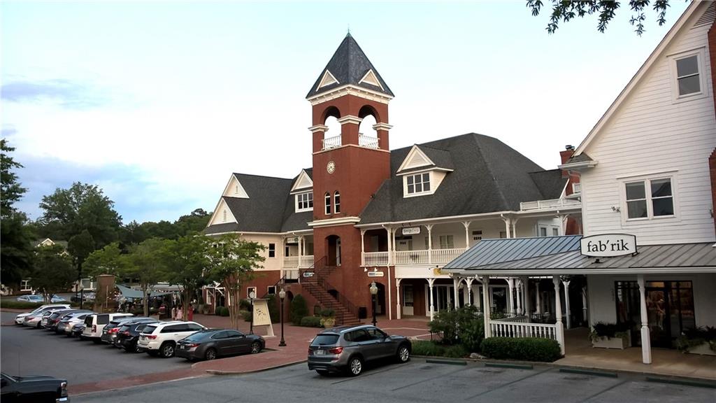 4175 Valley Trail Drive SE