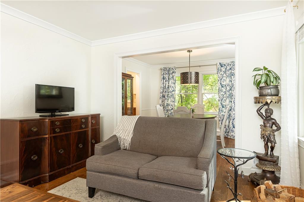 4175 Valley Trail Drive SE