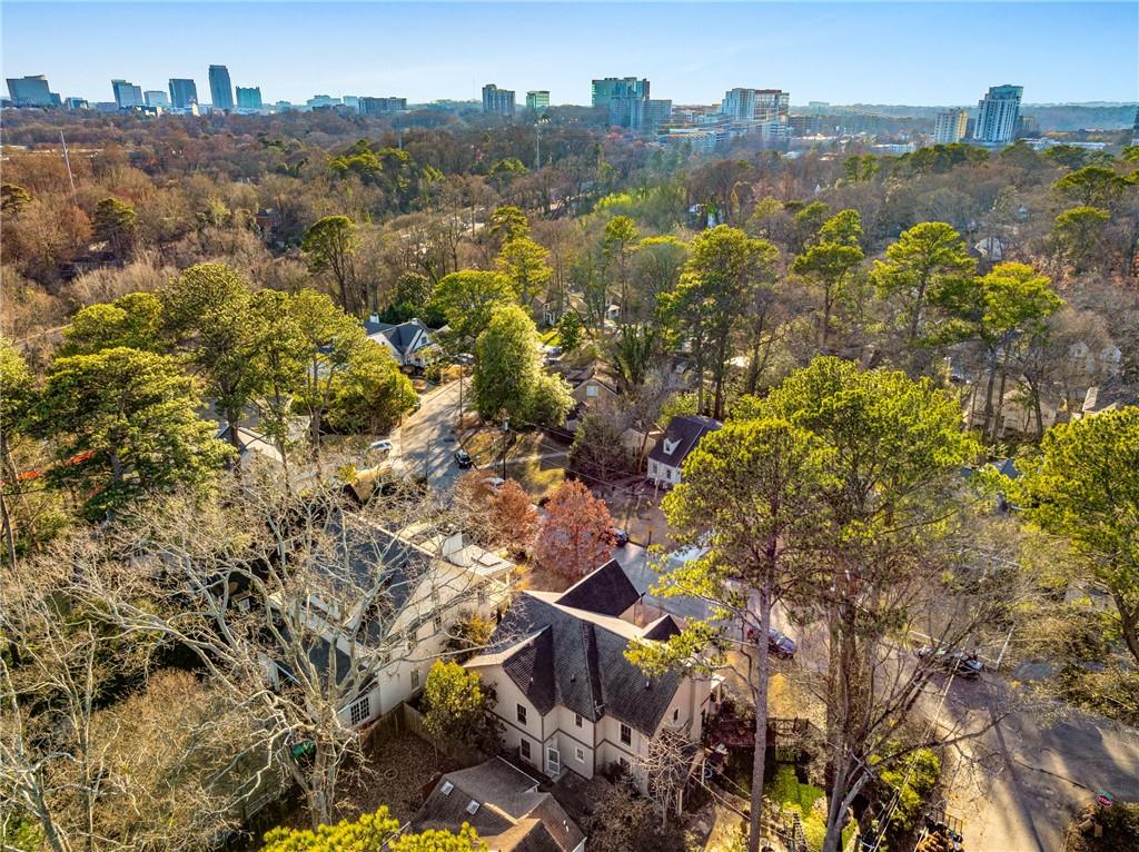 2217 Virginia Place NE