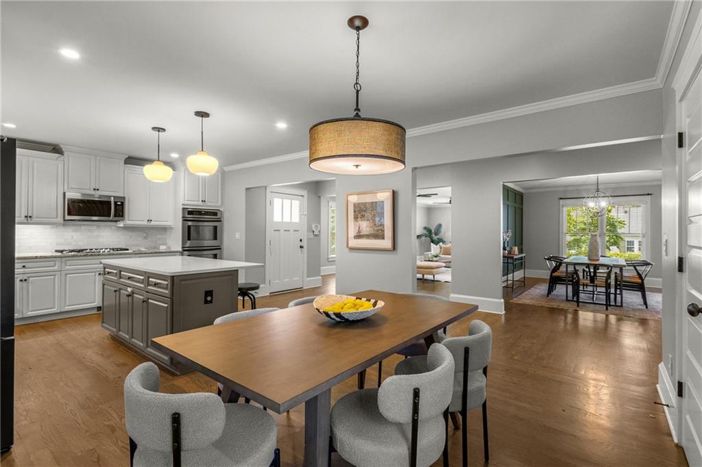 2217 Virginia Place NE