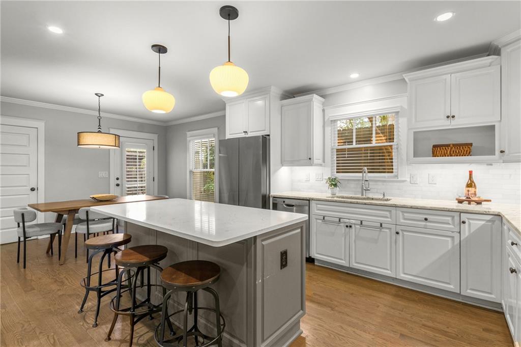 2217 Virginia Place NE