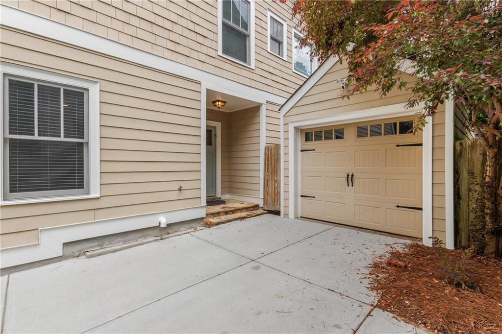 2217 Virginia Place NE