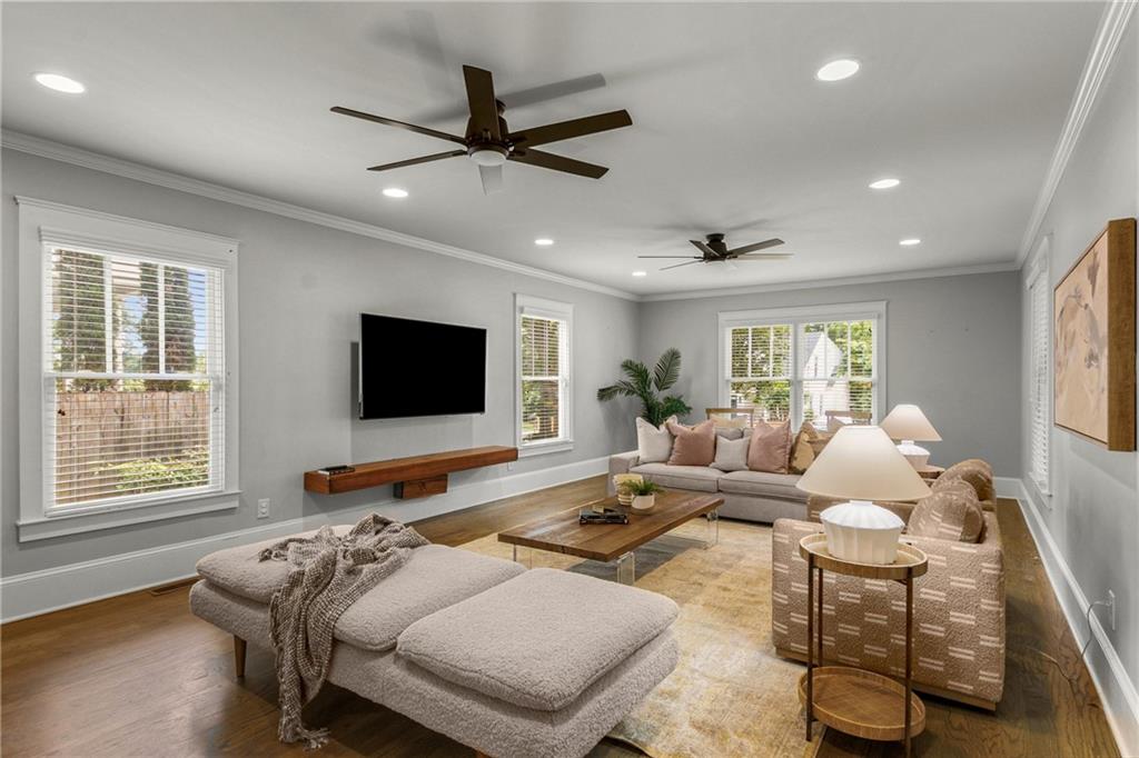 2217 Virginia Place NE