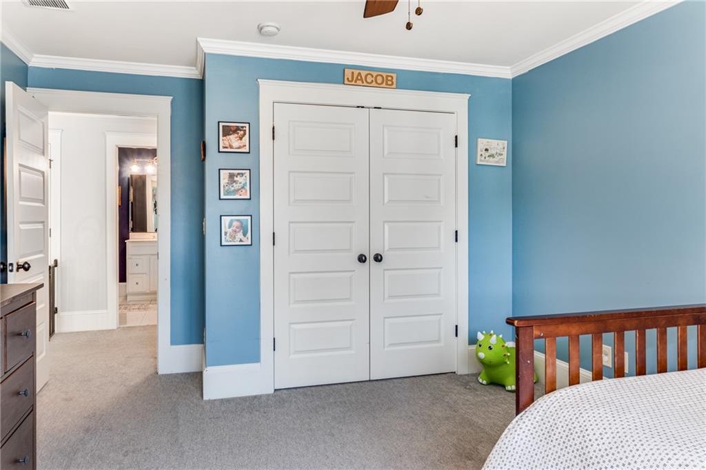 2217 Virginia Place NE