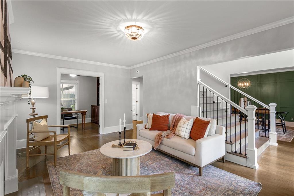 2217 Virginia Place NE