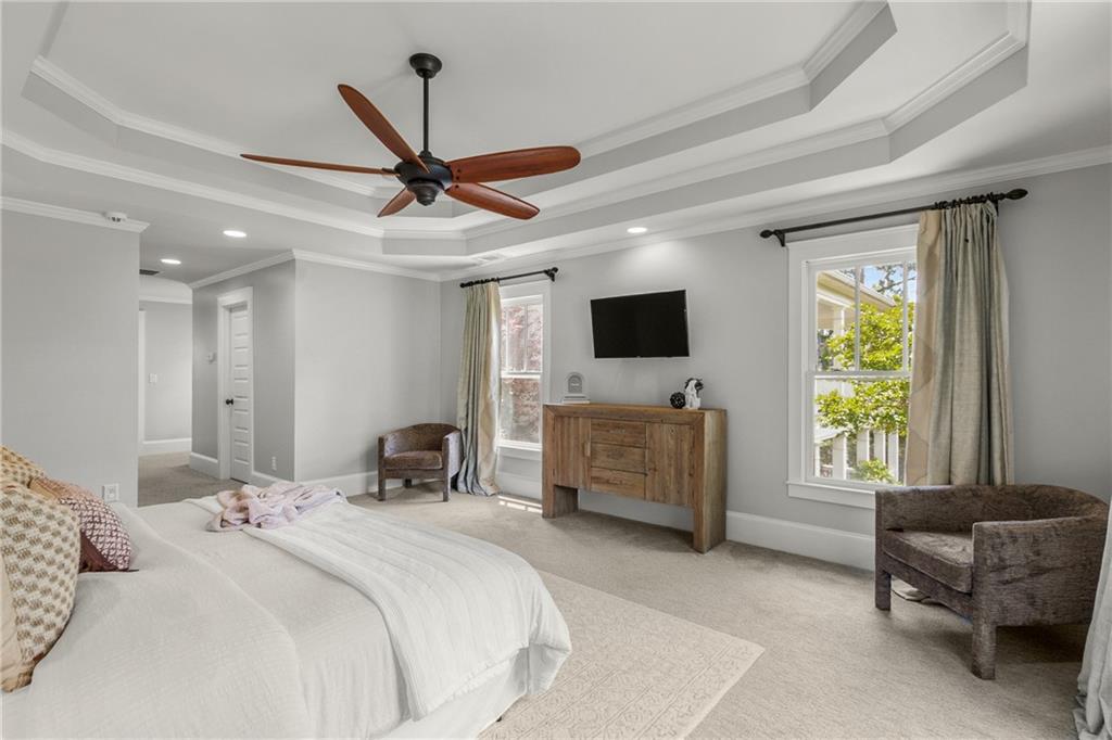 2217 Virginia Place NE