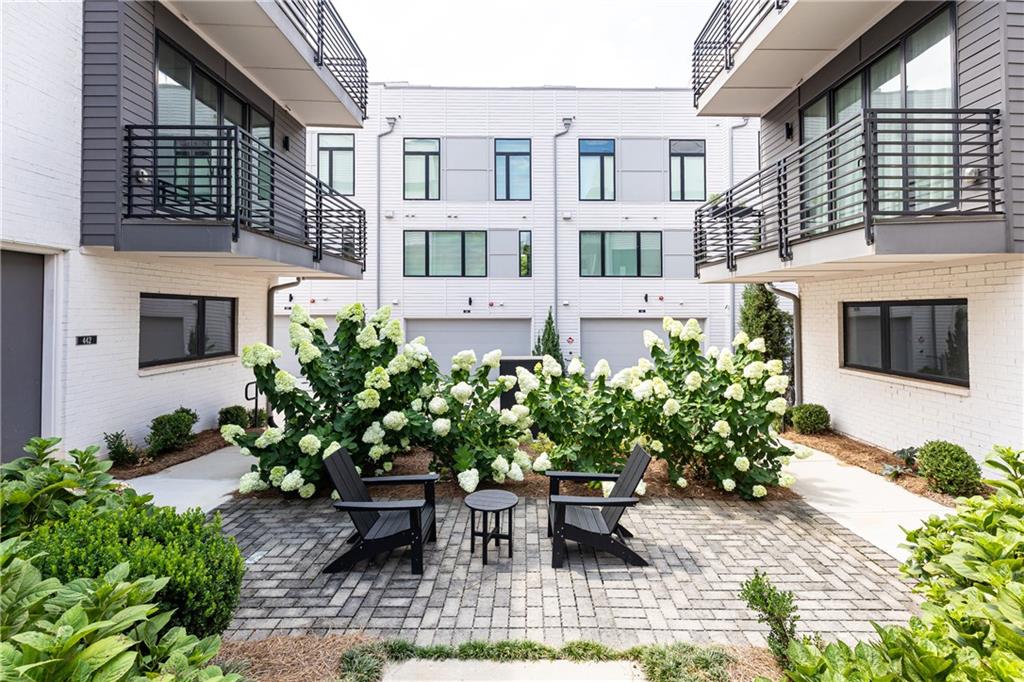 443 Plateau Place NW