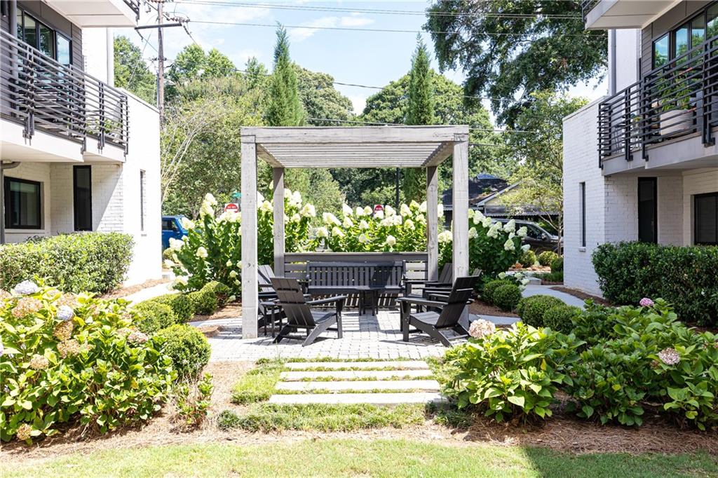 443 Plateau Place NW