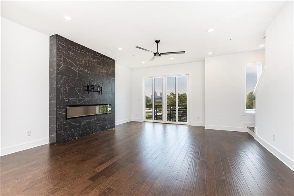 443 Plateau Place NW