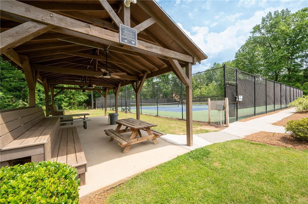 3830 E CARLYLE Court