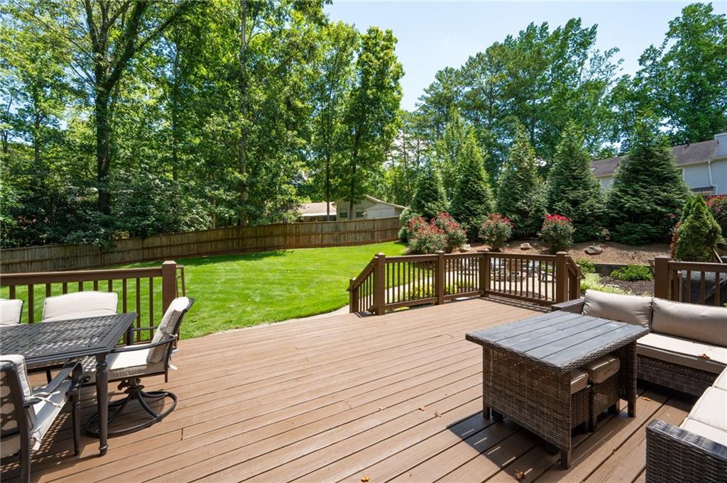 3830 E CARLYLE Court