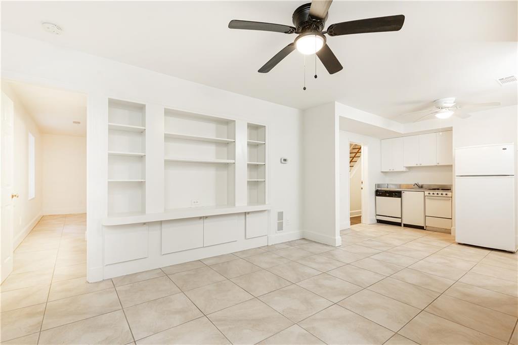 23 Wakefield Drive NE